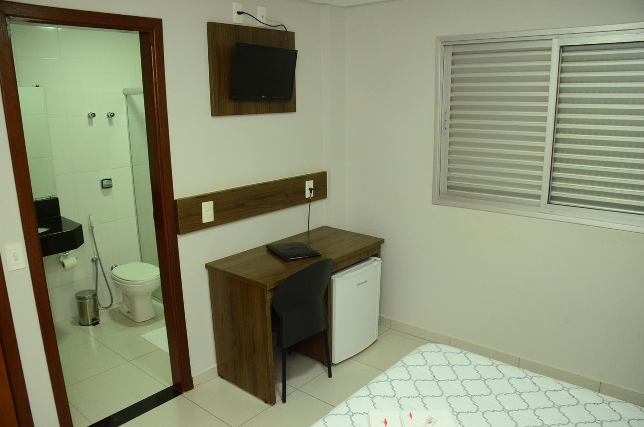 Hotel Flamboyant Catalao Luaran gambar